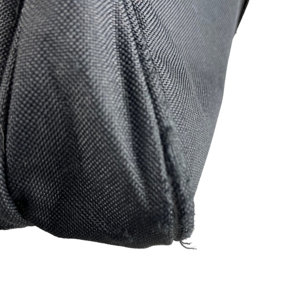 Vintage DARE Duffle Bag Large Sized Shoulder Strap Embroidered Logo Zipper Close - Picture 10 of 16